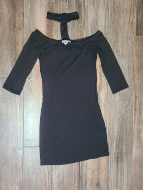 Charlotte Russe Black Off-Shoulder Bodycon Mini with Choker Strap